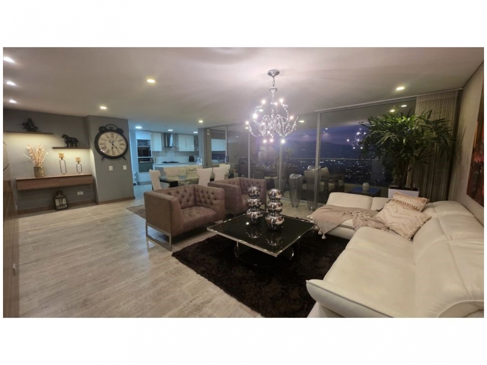 Apartamento para la venta en Envigado Loma de las Brujas — foto 4