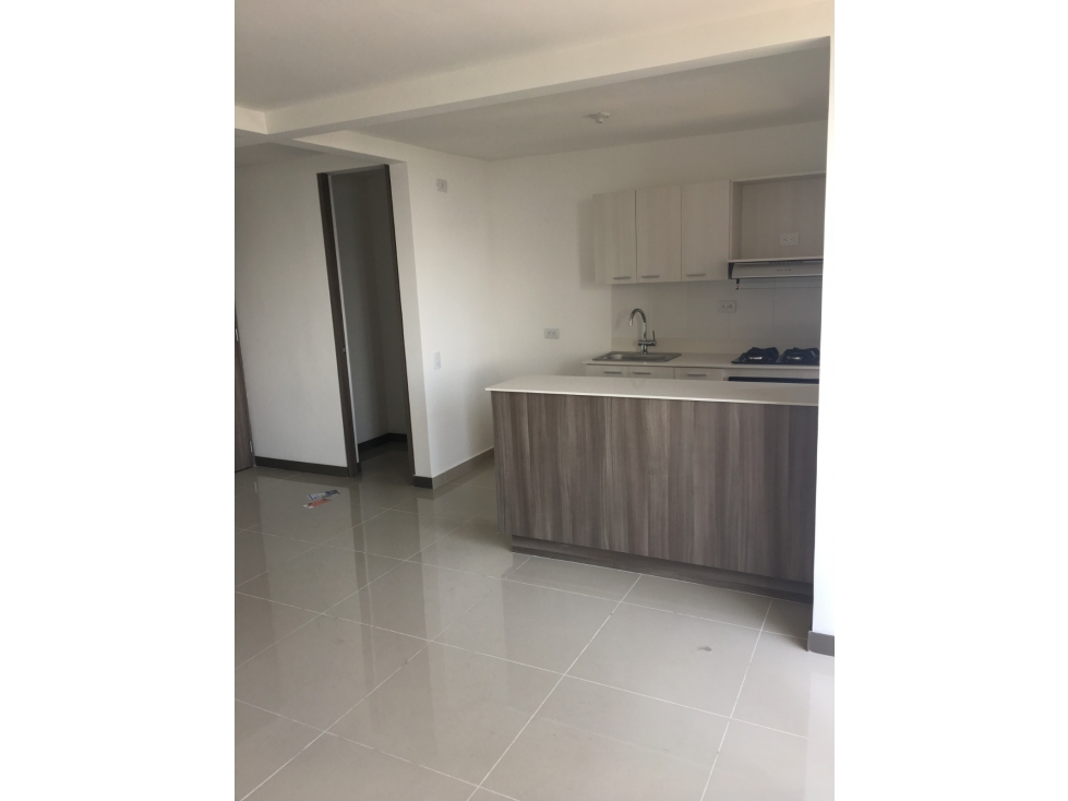 Apartamento para la venta en el Poblado sur la Estrella — foto 3
