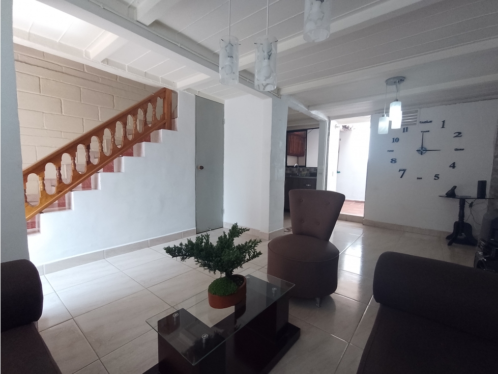 SE VENDE CASA UNIFAMILIAR EN ROBLEDO LA POLA — foto 3