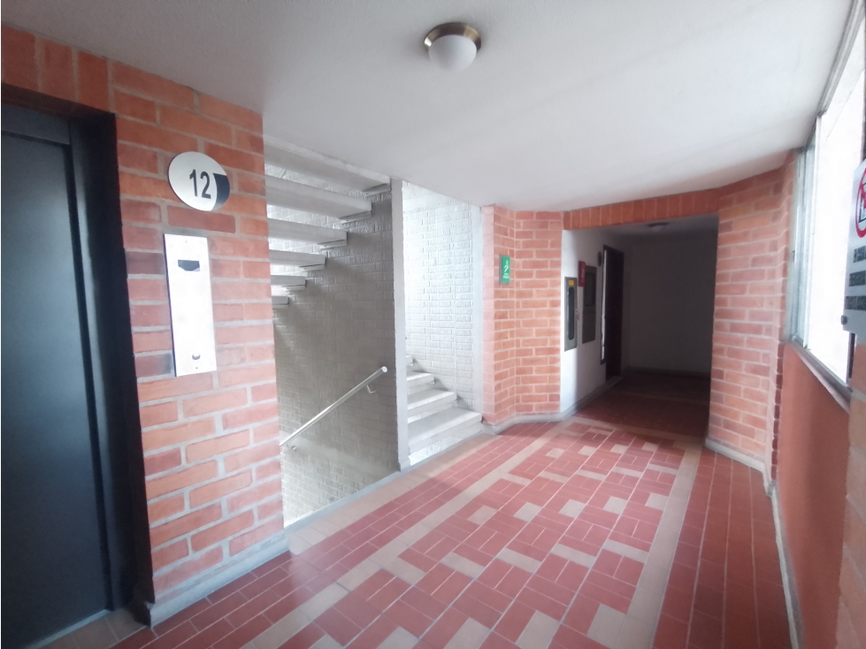 SE ARRIENDA APARTAMENTO POR LA AGUACATALA — foto 5