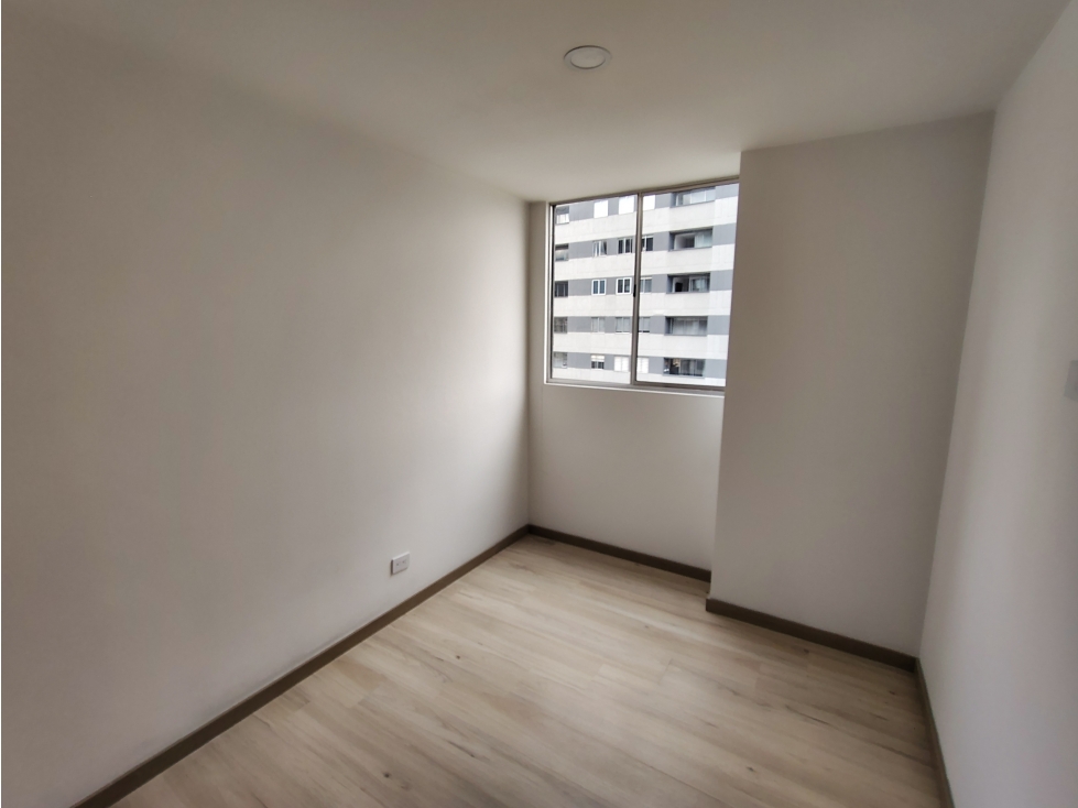 RENTO APARTAMENTO CERCA A CIUDAD DEL RIO MEDELLÍN — foto 5