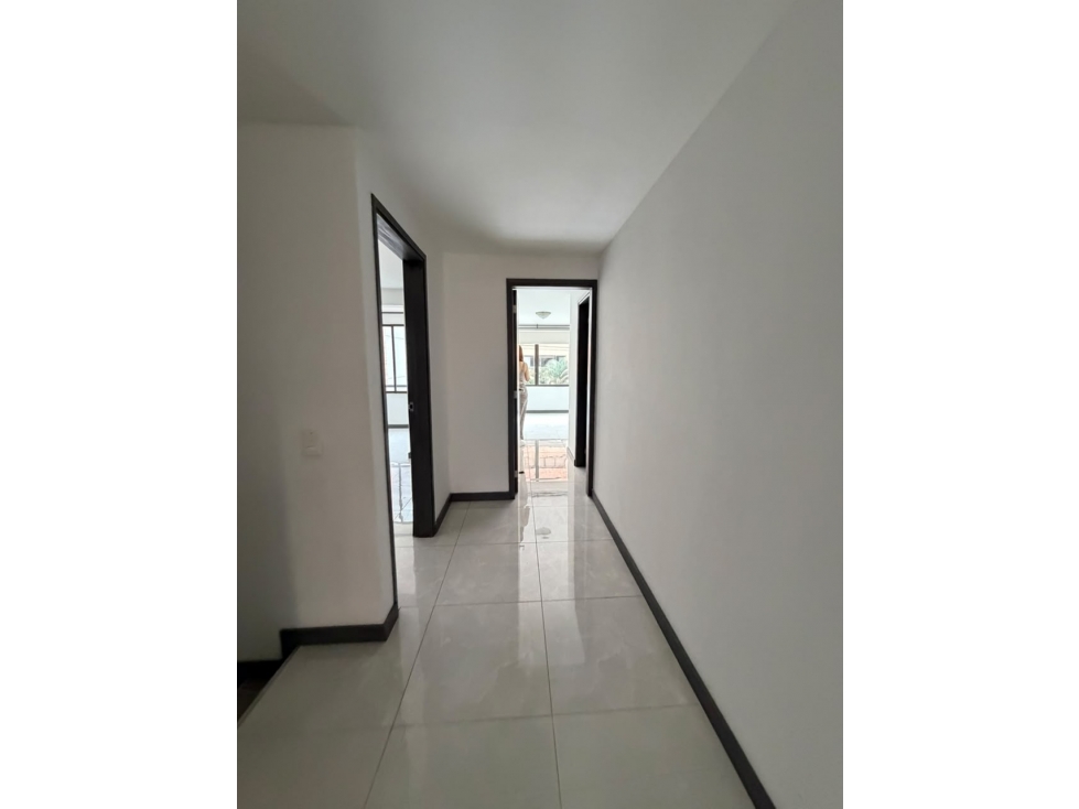 Apartamento dúplex para la venta en Laureles — foto 2