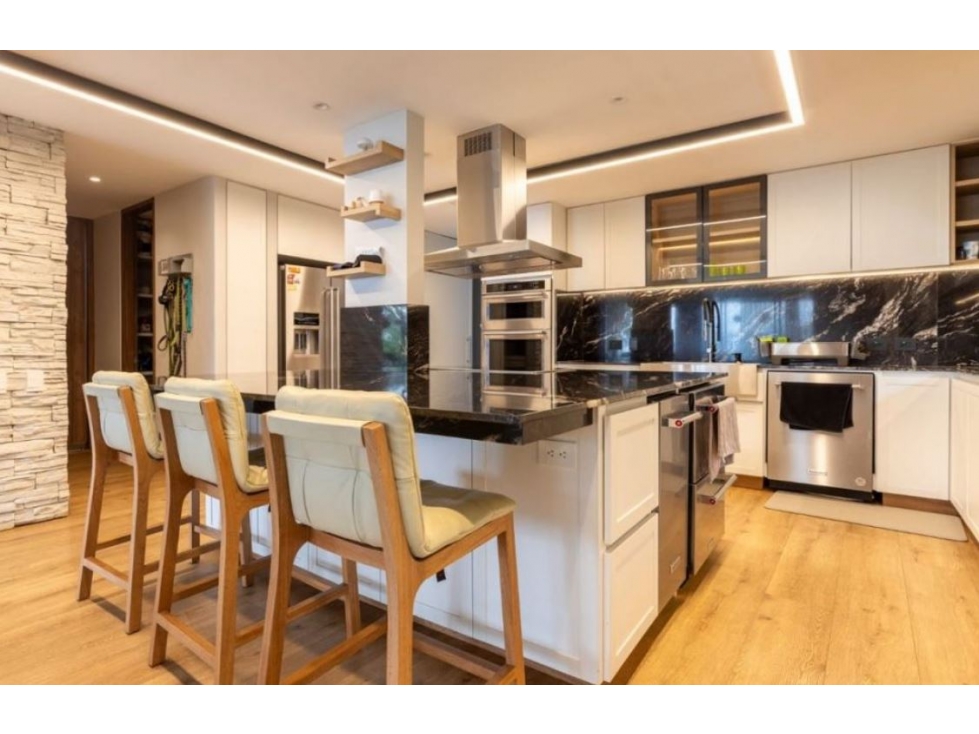 Casa para la venta en el Poblado los Balsos — foto 2