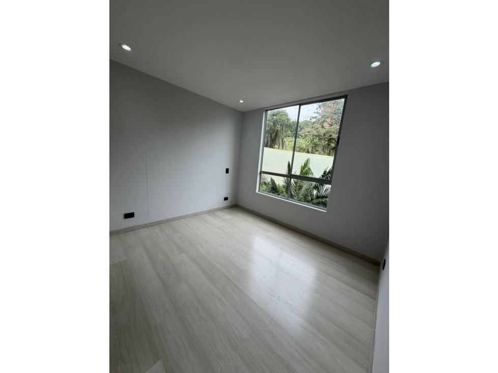 Apartamento para la venta en Envigado Loma del Escobero — foto 3