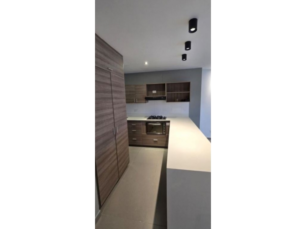 Apartamento para la venta en Envigado Loma del Escobero — foto 2