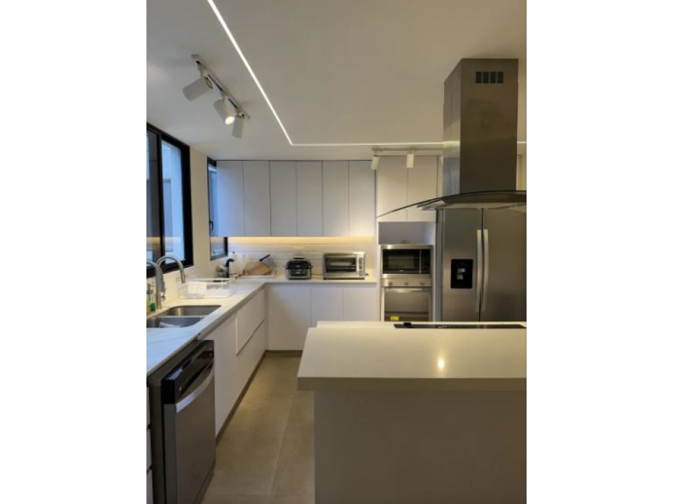 Apartamento para la venta en el Poblado