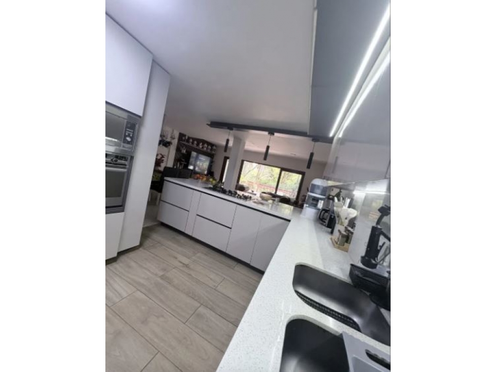 Casa para la venta en Envigado Loma del Escobero — foto 2
