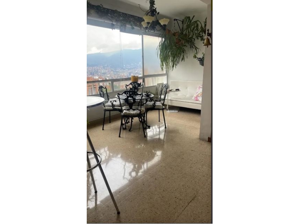 Apartamento para la venta en Altos del Poblado San Lucas — foto 3