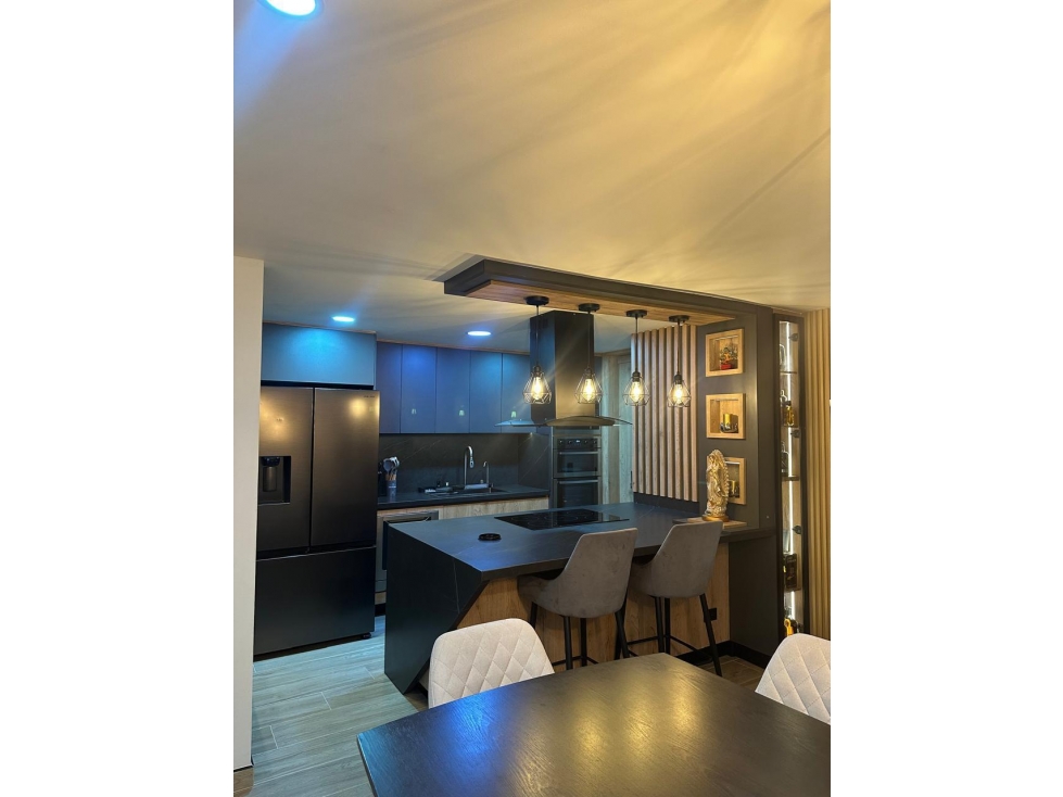 Apartamento para la venta en Envigado Loma de las Brujas — foto 2