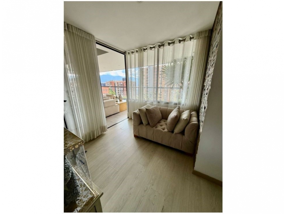 Apartamento para la venta en Envigado Loma de las Brujas — foto 3