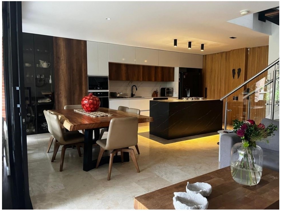 Casa para la venta en Envigado Callejas — foto 3