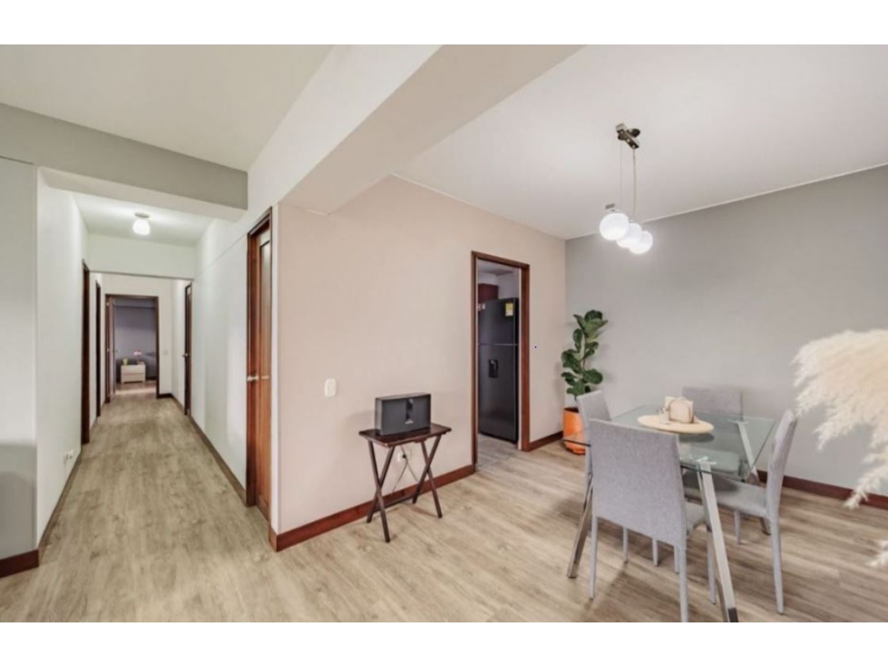 Apartamento para la venta en Envigado Loma del Escobero — foto 4