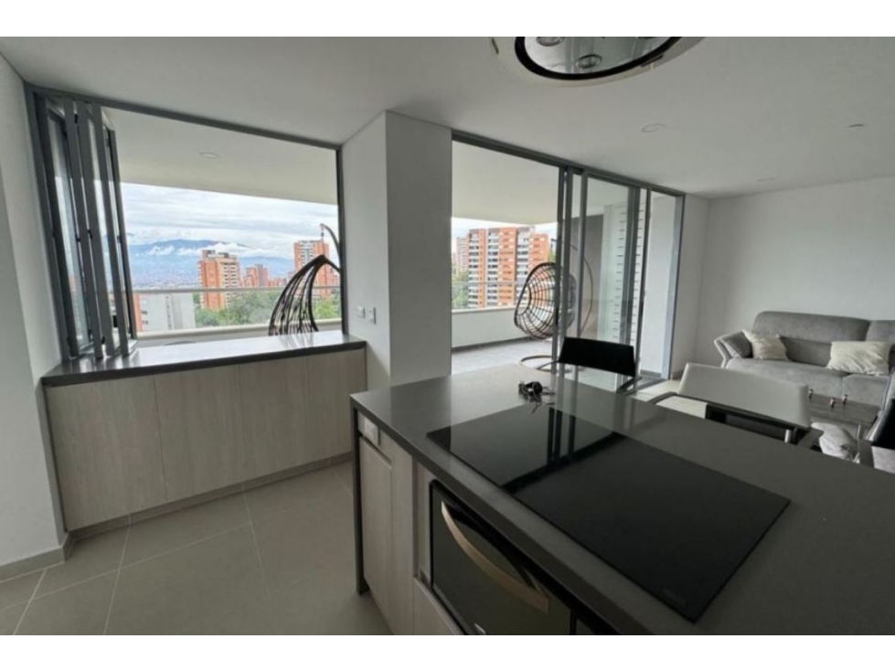 Apartamento para la venta en Envigado Loma de los Mesa — foto 4