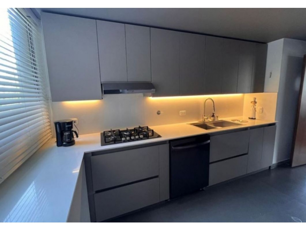 Apartamento para la venta en el Poblado los Balsos — foto 3