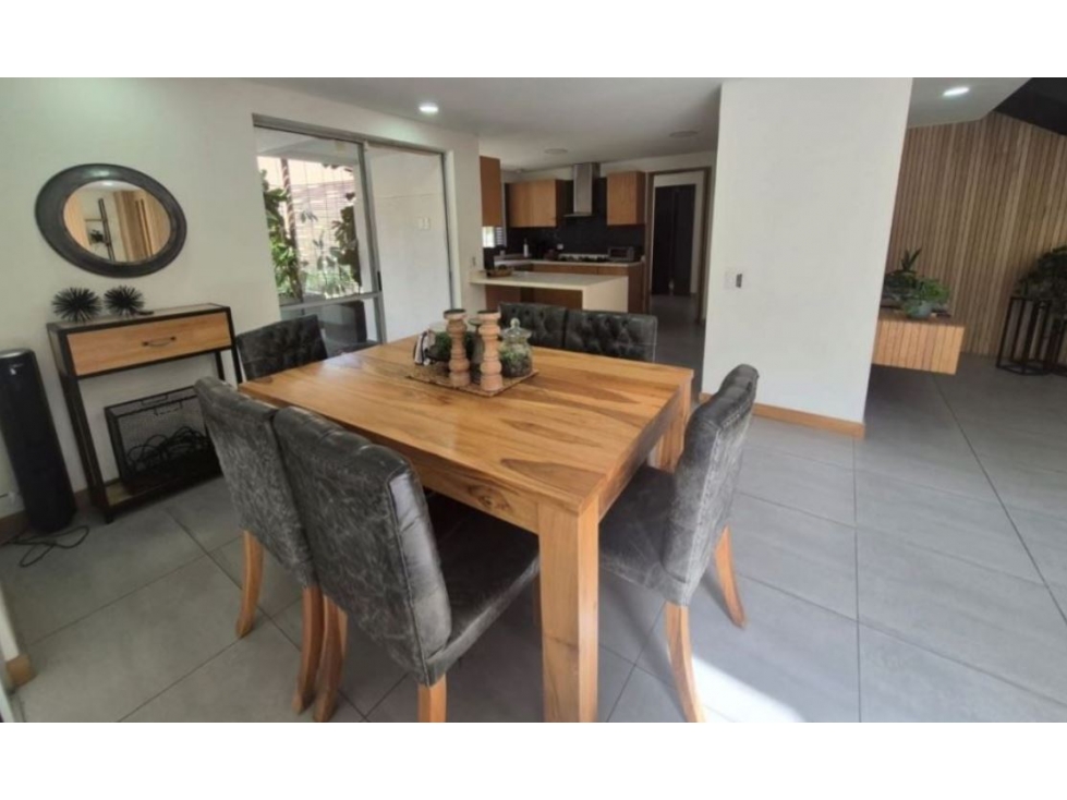 Casa para la venta en Envigado Loma del Escobero — foto 3