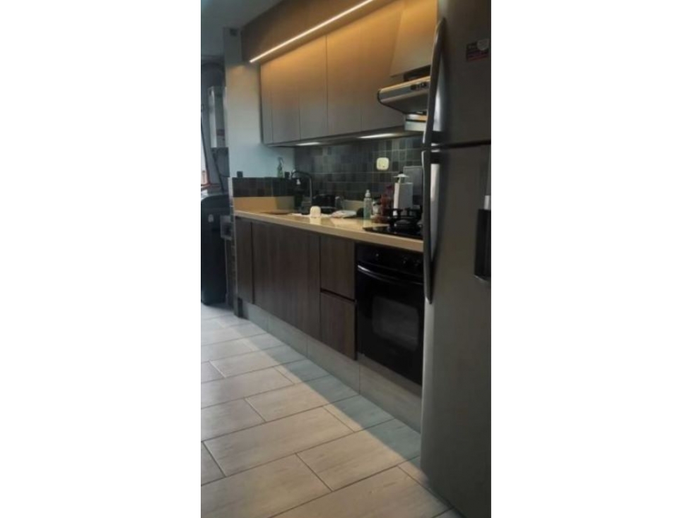 Apartamento para la venta en la Loma de los Bernal Parte Baja — foto 4
