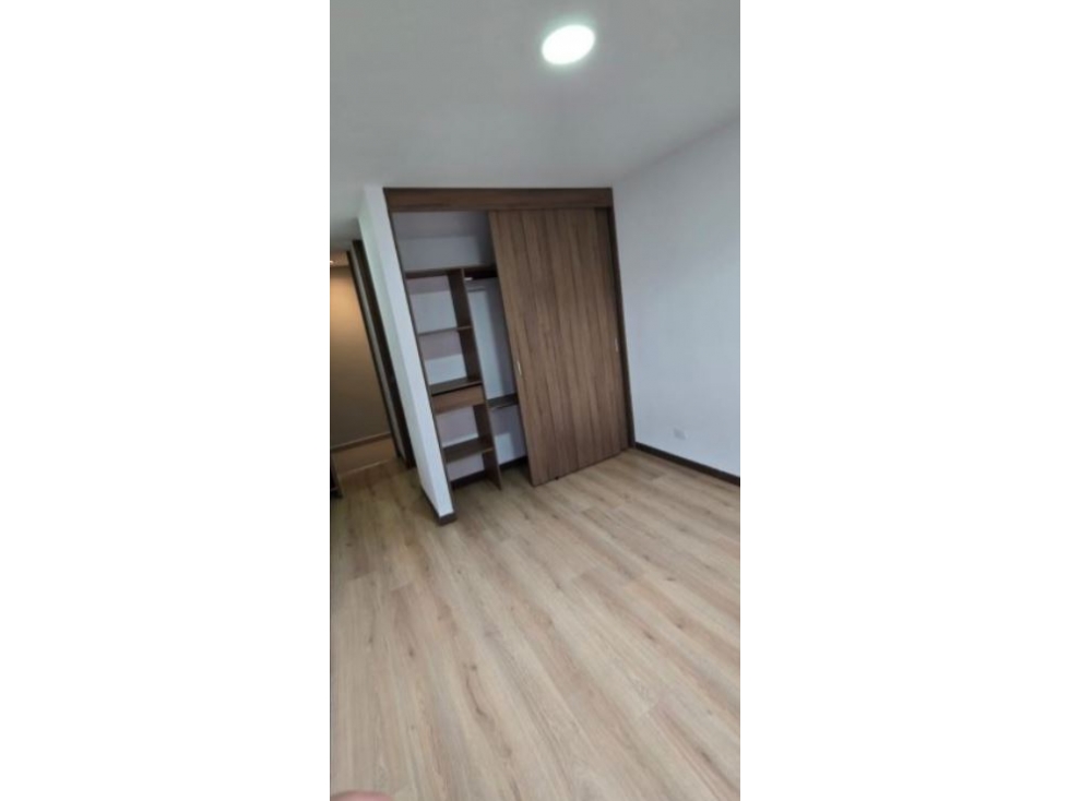 Apartamento para la venta en Envigado Loma del Escobero — foto 3