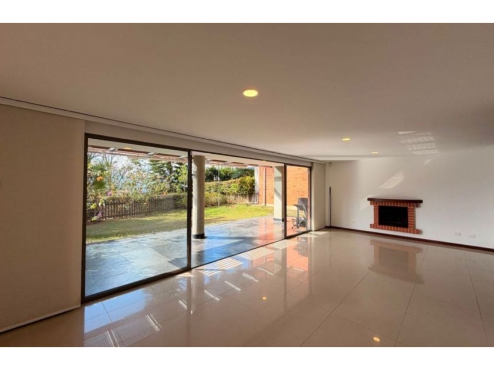 Casa para la venta en Envigado Loma del Chocho — foto 4