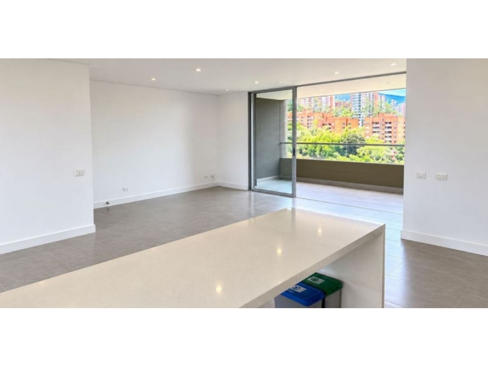 Apartamento para la venta en Envigado Loma de Benedictinos — foto 3