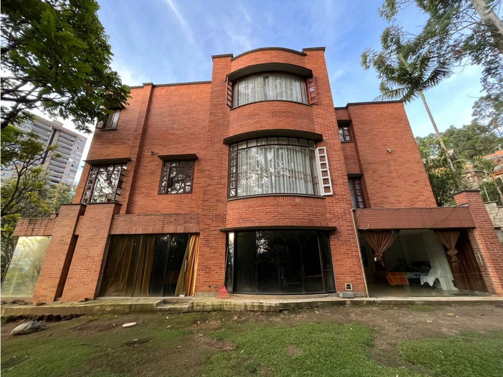 Casa a la venta en el Poblado