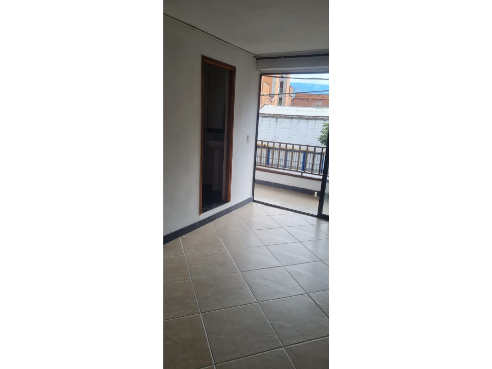 casa segundo piso sector Florida Nueva — foto 6
