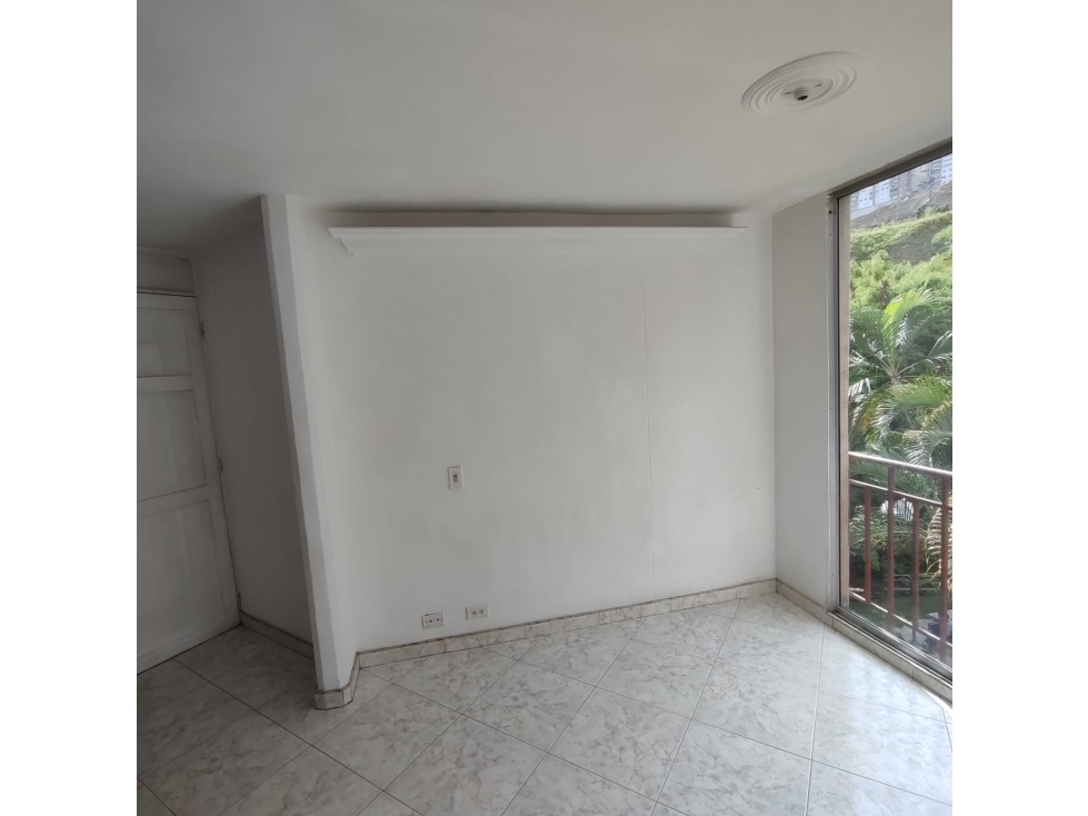 Apartamento para la venta en Calasanz — foto 4