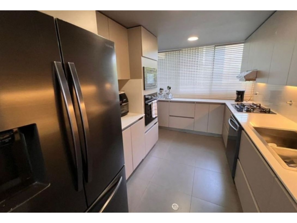 Apartamento para la venta en el Poblado los Balsos — foto 4