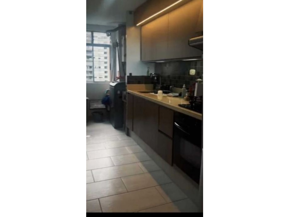 Apartamento para la venta en la Loma de los Bernal Parte Baja — foto 5