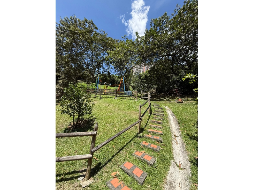 Apartamento para la venta en la Loma del Indio — foto 2