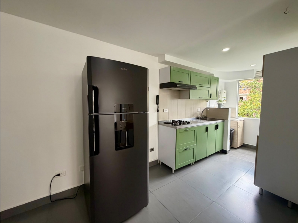Apartamento para la venta en Envigado Alto de Misael — foto 2