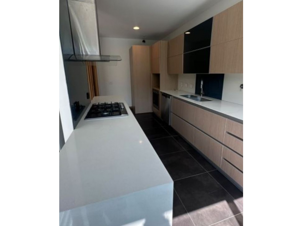 Apartamento para la venta en el Poblado Los Balsos — foto 4