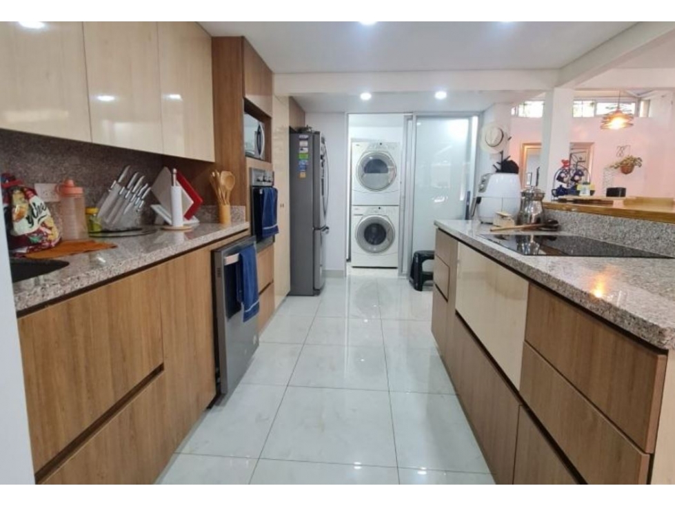 Hermosa casa unifamiliar de 3 niveles para la venta en Belén la Mota — foto 4