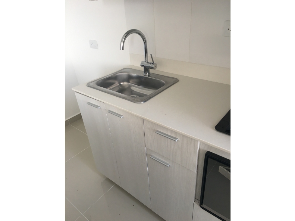 Apartamento para la venta en el Poblado sur la Estrella — foto 5
