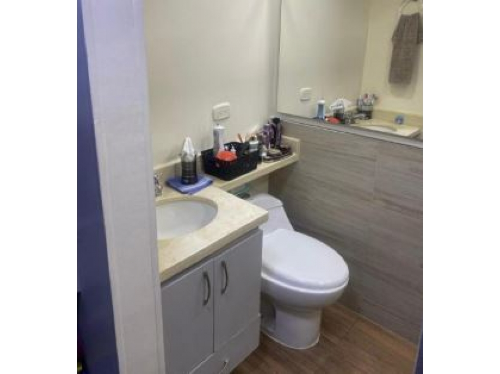 Apartamento para la venta en La Loma de los Bernal — foto 5