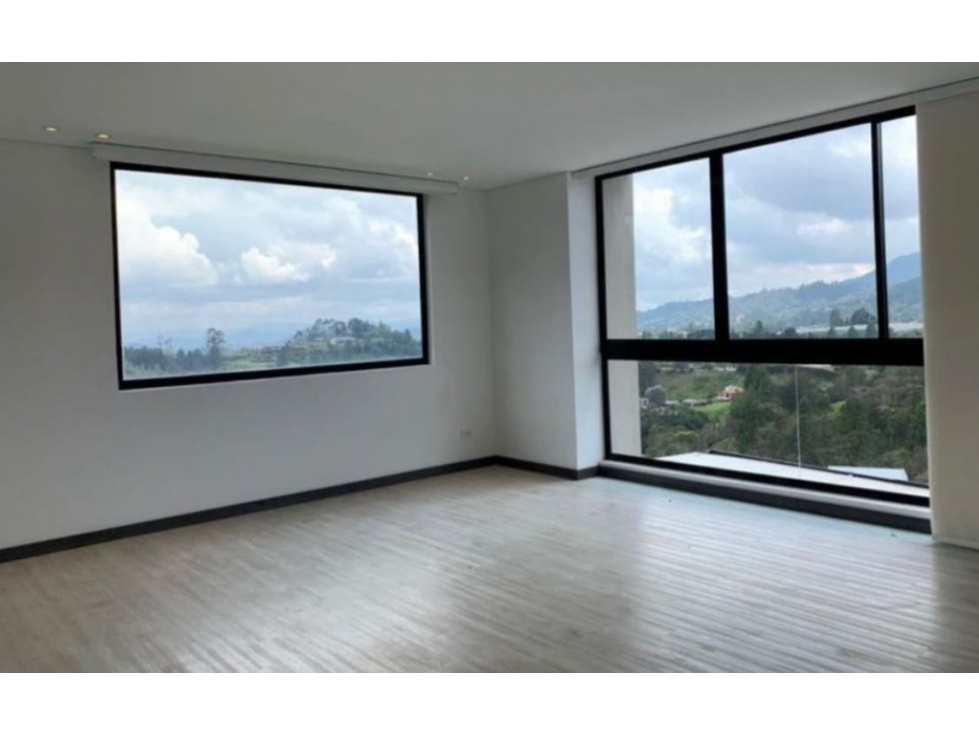 Casa para la venta en Envigado Alto de las Palmas — foto 5