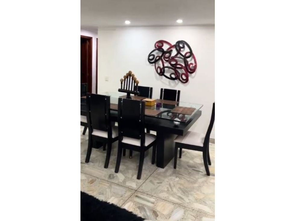 Apartamento para la venta en Laureles