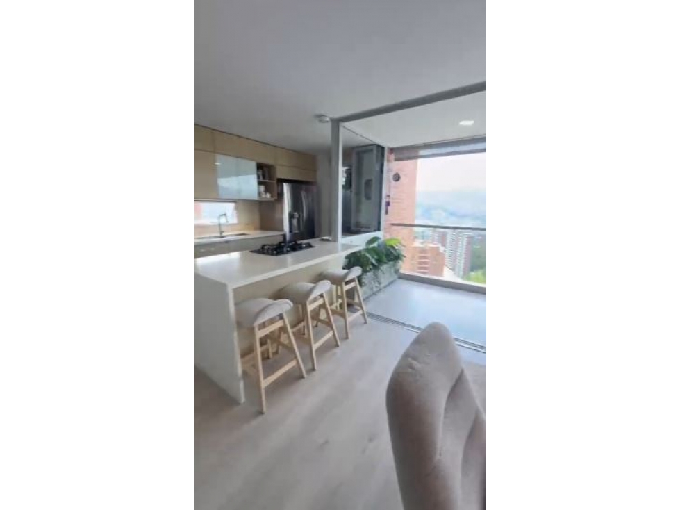 Apartamento para la venta en Envigado Loma del Esmeraldal — foto 2