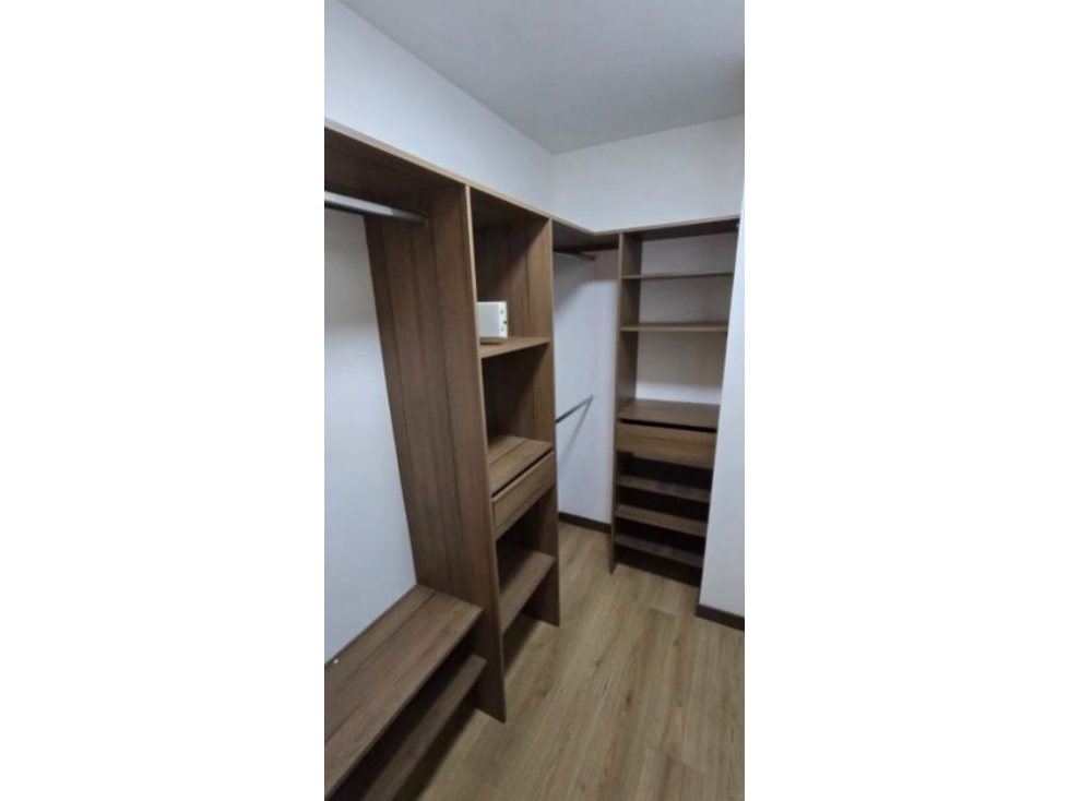 Apartamento para la venta en Envigado Loma del Escobero — foto 5