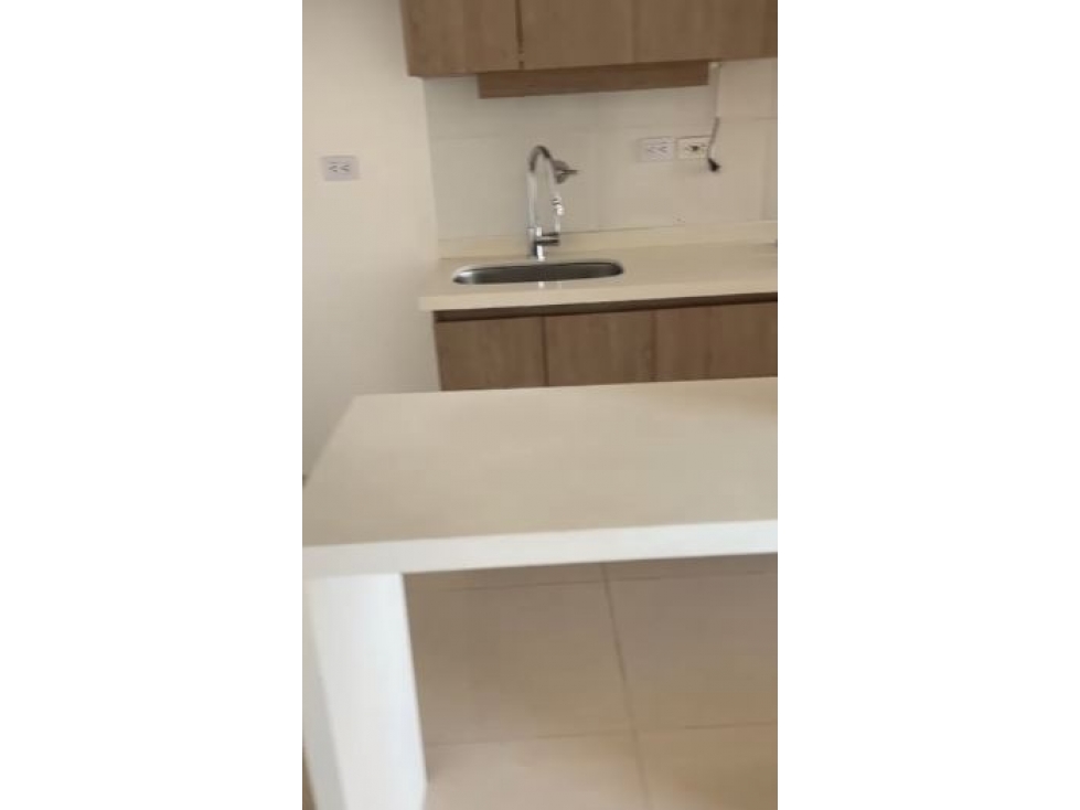Apartamento para la venta en Bello Niquía — foto 2
