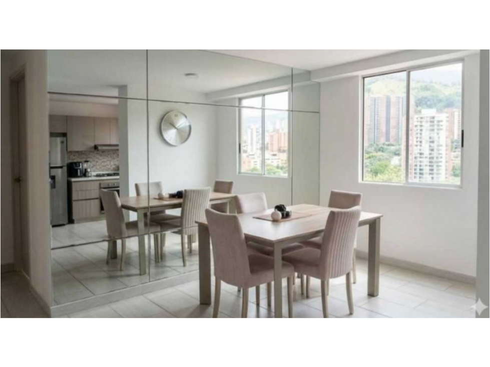 Apartamento para la venta en la Loma de los Bernal Parte Baja — foto 2