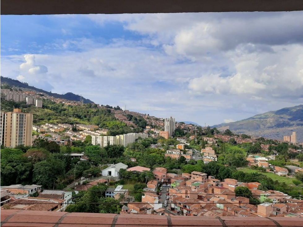 Apartamento para la venta en Robledo Pajarito