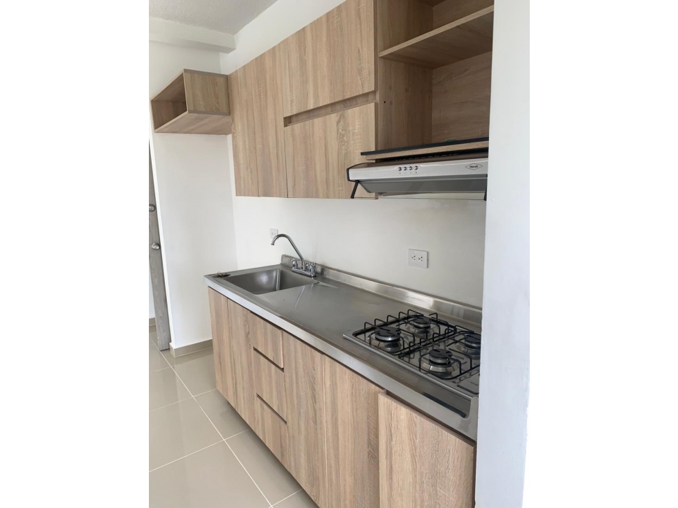 SE VENDE APARTAMENTO EN BELLO SANTA ANA CERCA A FABRICATO — foto 2