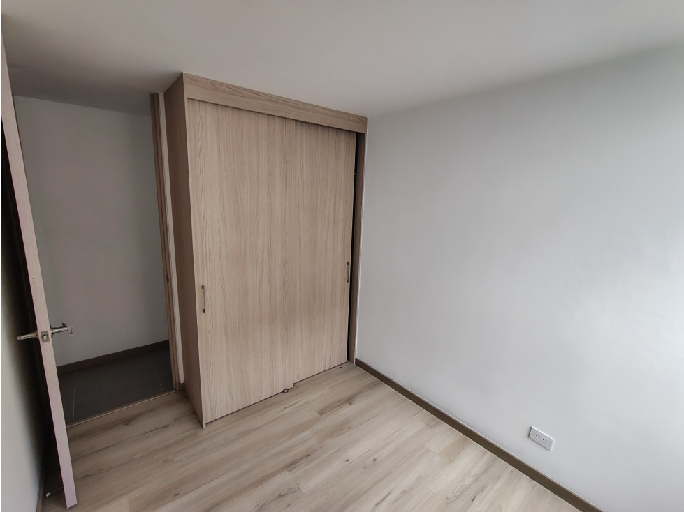 RENTO APARTAMENTO CERCA A CIUDAD DEL RIO MEDELLÍN — foto 6