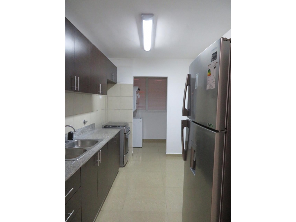 Se Alquila Apartamento En Tumba Muerto | Ph Urbis Tower — foto 2