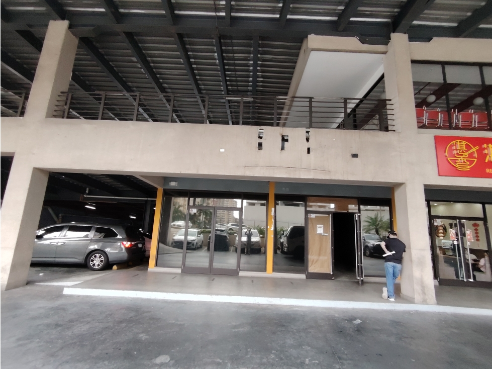 Local En Alquiler y Venta En Condado del Rey | Mi Condado Plaza