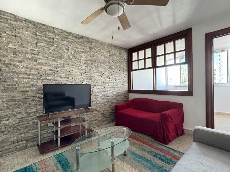 Se Vende Apartamento En El Cangrejo | Frente al Metro de Vía Argentina
