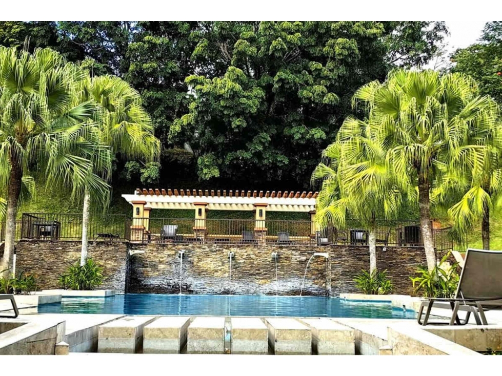 Se Vende Apartamento en Clayton | PH Courtyard — foto 4