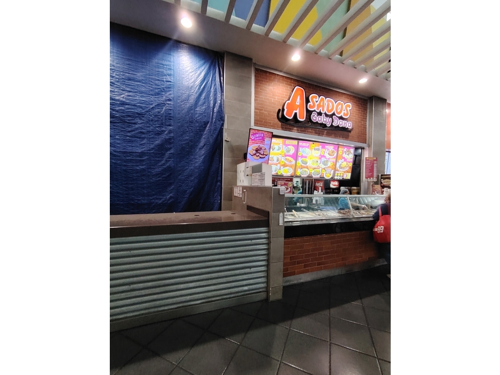 SE ALQUILA LOCAL EN ALBROOK MALL EN PATIO DE COMIDAS - 4