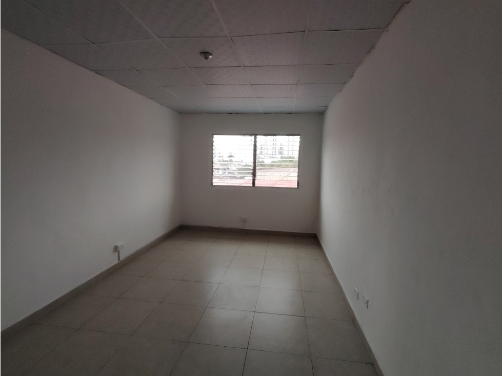 Apartamento En Alquiler En Vista Hermosa | US$500 | Estación del Metro — foto 3