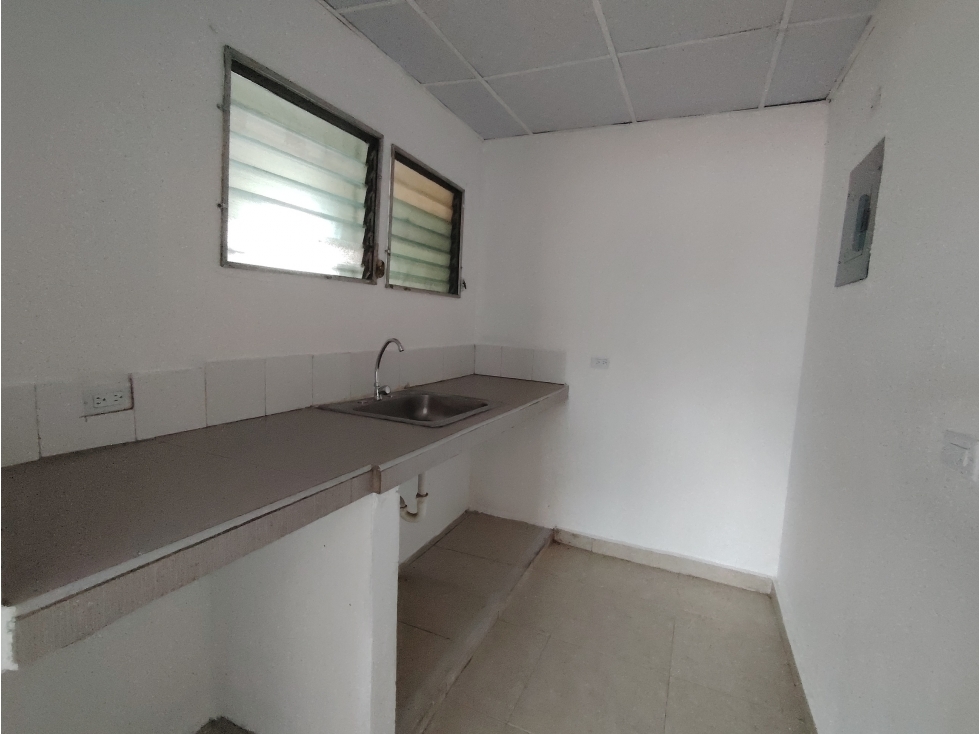Apartamento En Alquiler En Vista Hermosa | US$500 | Estación del Metro — foto 5